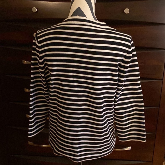 Jones New York Signature Top - Picture 2 of 4